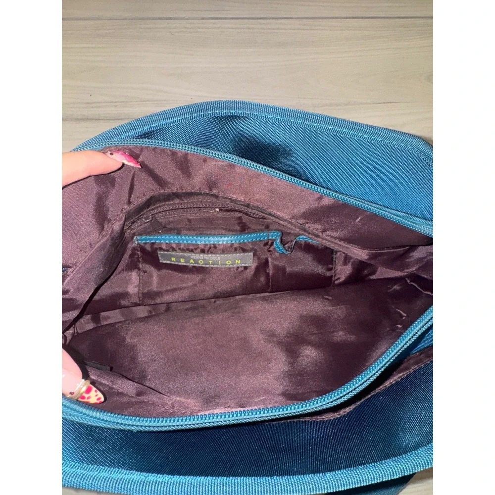 Kenneth Cole Reaction Teal Blue Nylon Studded Shoulder Bag Tote Multi-Pocket